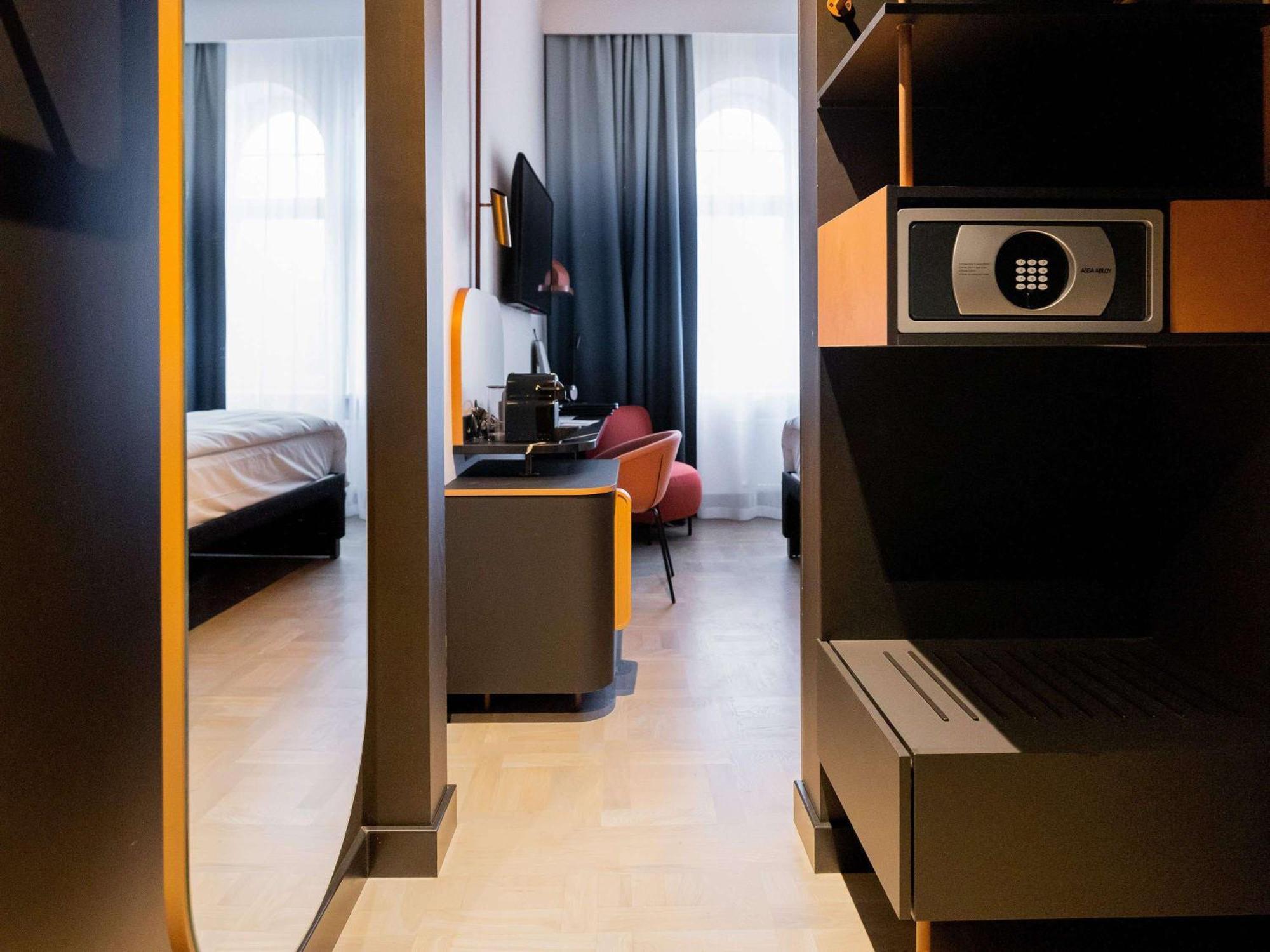 Tribe Riga City Center Bagian luar foto