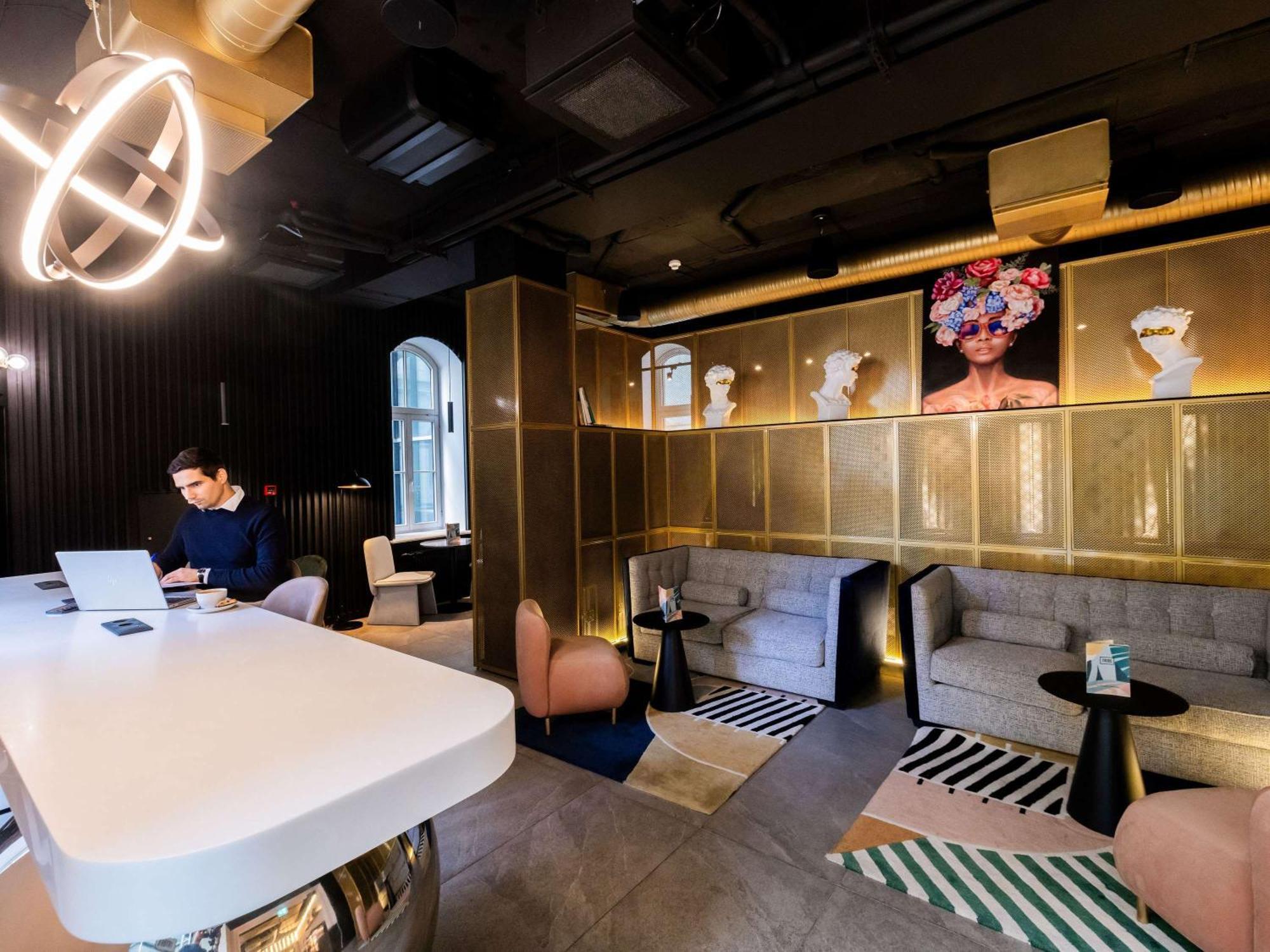 Tribe Riga City Center Bagian luar foto